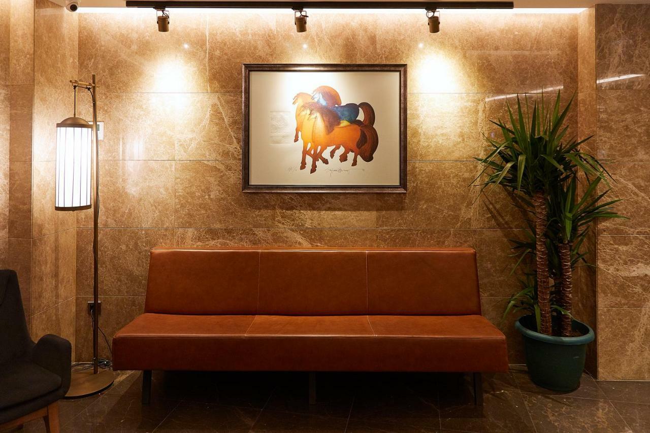Levni Plus Hotel Istanboel Buitenkant foto